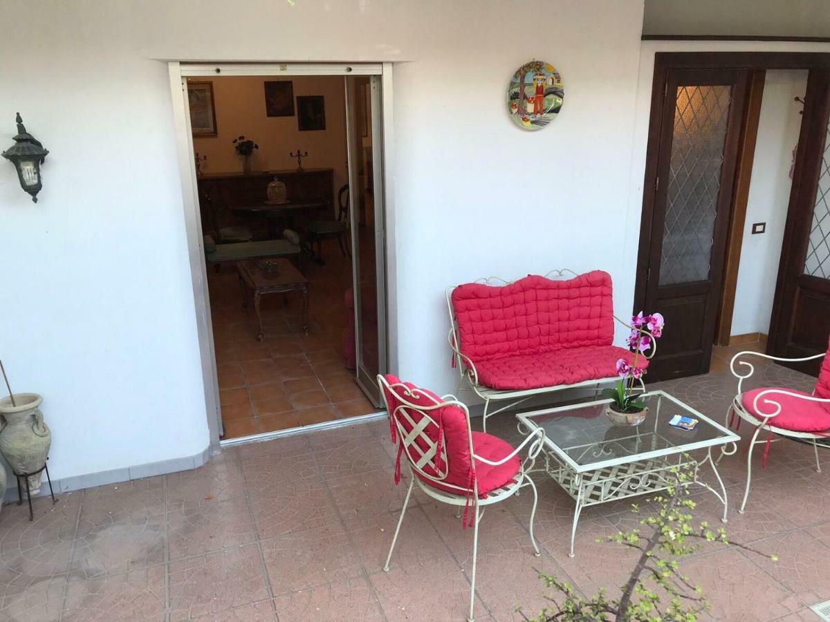 Villetta Della Nonna Mondello Palermo Buitenkant foto