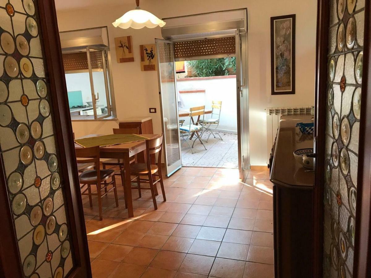 Villetta Della Nonna Mondello Palermo Buitenkant foto