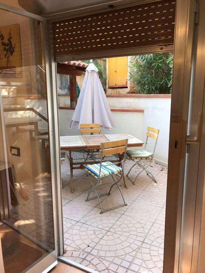 Villetta Della Nonna Mondello Palermo Buitenkant foto