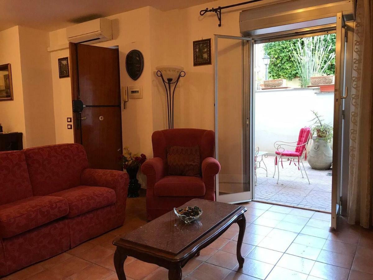 Villetta Della Nonna Mondello Palermo Buitenkant foto